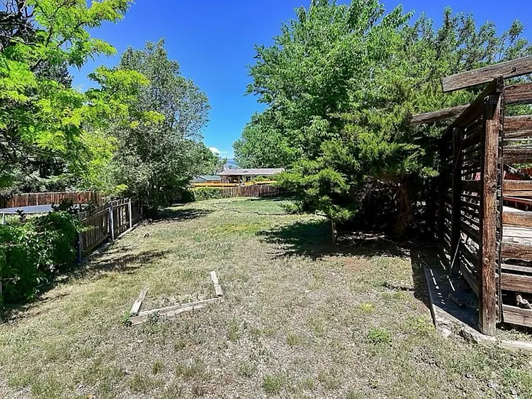 4102 Garrett Pl — Photo 38