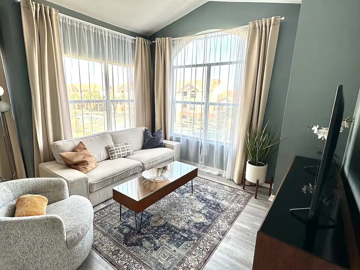 2 bed, 925 sqft, $1,400 — Photo 3