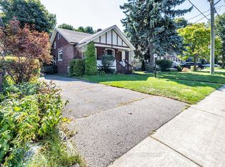 39 Kelsonia Ave, Toronto, ON M1M1B2