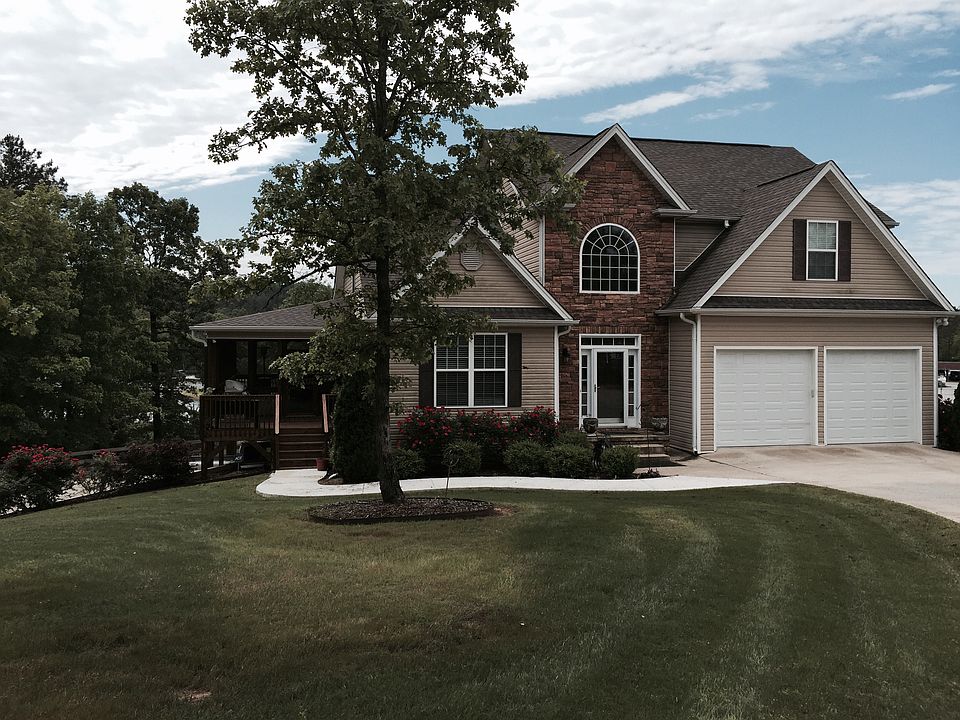 2nd image of 180 Waterview Dr