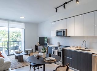 1752 NW 207th St #A1, Miami Gardens, FL 33056