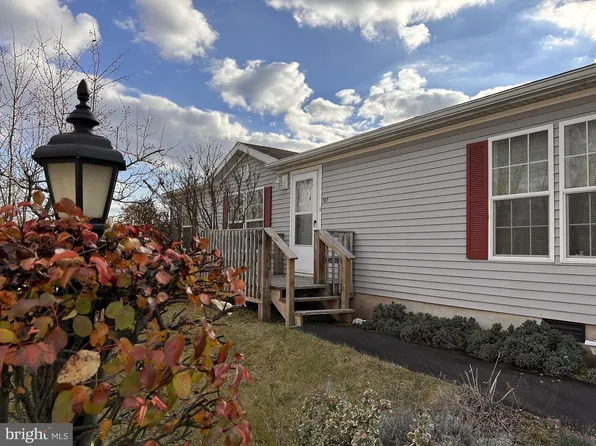 107 Heister Rd, Birdsboro, PA 19508