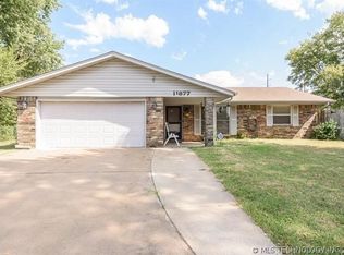 11877 E 61st Pl, Broken Arrow, OK 74012