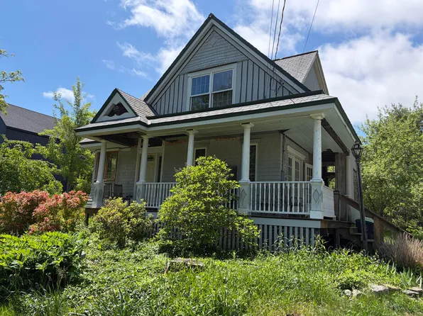 85 Old Port Road, Kennebunk, ME 04043