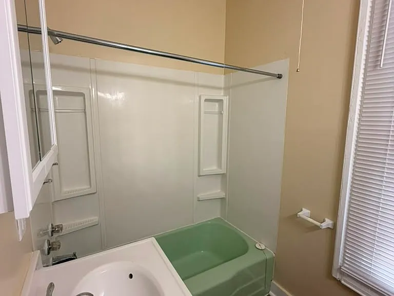 224 Lloyd St #H — Photo 3