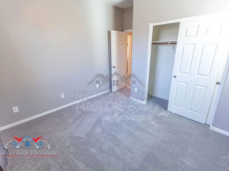 3738 E Dogwood Dr — Photo 28