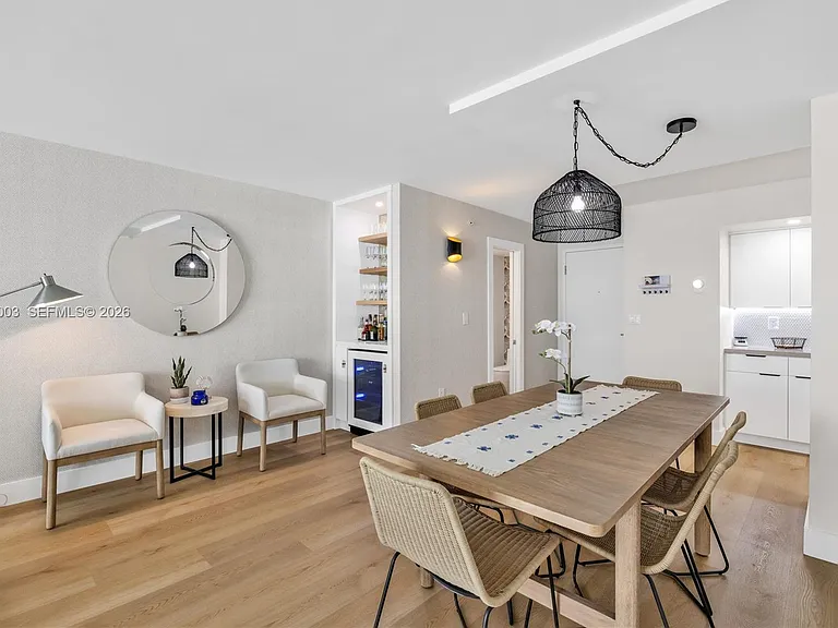 6917 Collins Ave #1404 — Photo 6