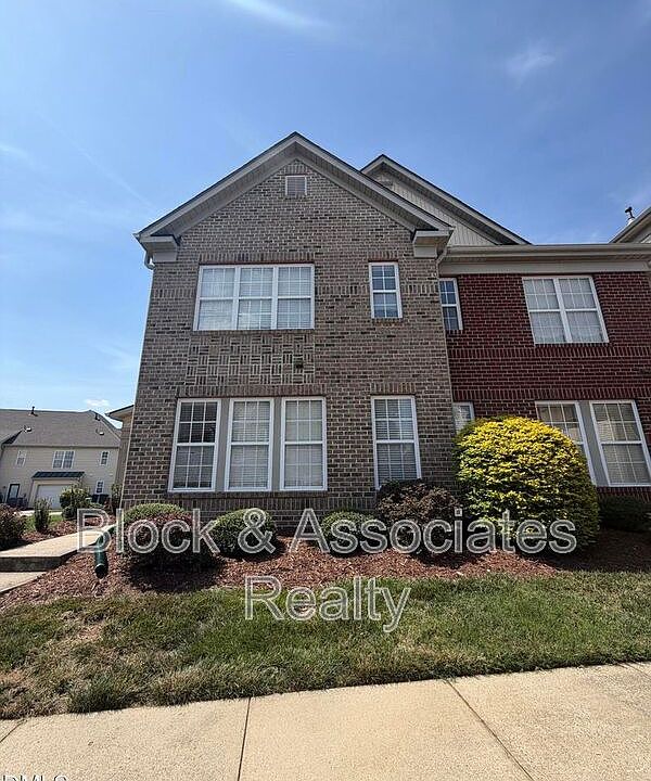 1st image of 9812 Grettle Ct
