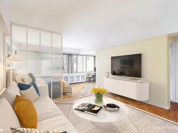 225 E 46th St APT 12B, New York, NY 10017