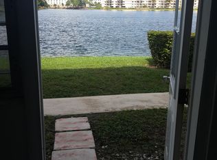245 NE 191st St APT 3005, Miami, FL 33179