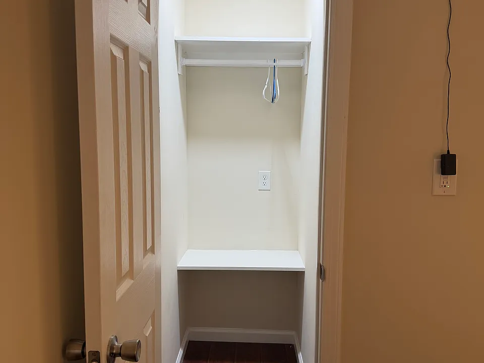 2 Southview Ct