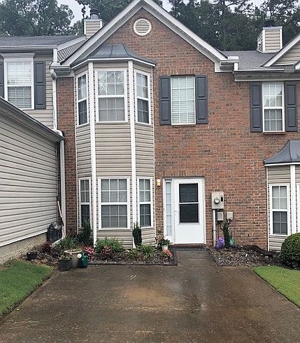 1st image of 475 Crawford Oaks Dr