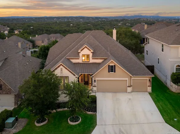 8926 Irving HL, Boerne, TX 78015