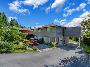 403 Newdale Ct, North Vancouver, BC V7N3H3