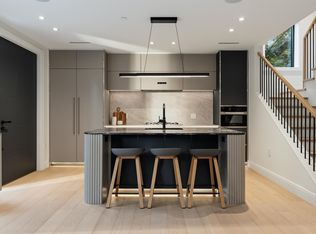 1183 W 33rd Ave #2, Vancouver, BC V6M1A3