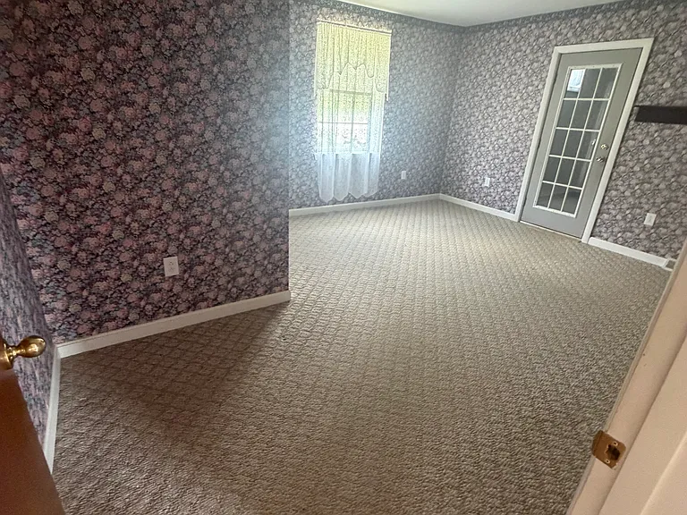 1215 Turner St — Photo 6