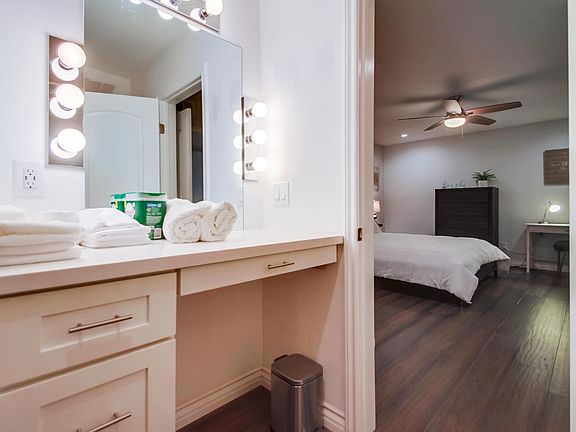3rd image of 3800 Kendall St #2
