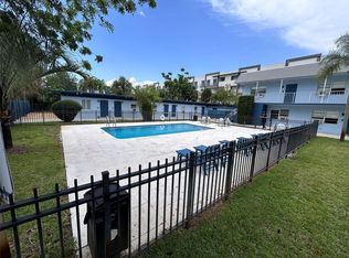 1020 N Victoria Park Rd #19, Fort Lauderdale, FL 33304