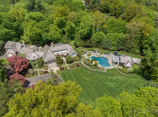 23 Fox Hill Ln, Darien, CT 06820