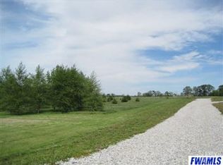 4200 N Sheldon Rd #2, Churubusco, IN 46723