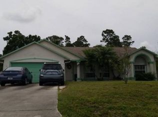 474 SE Strait Ave, Port Saint Lucie, FL 34983
