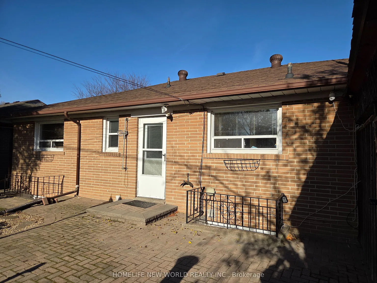 1 bed, $1,000 — Photo 3