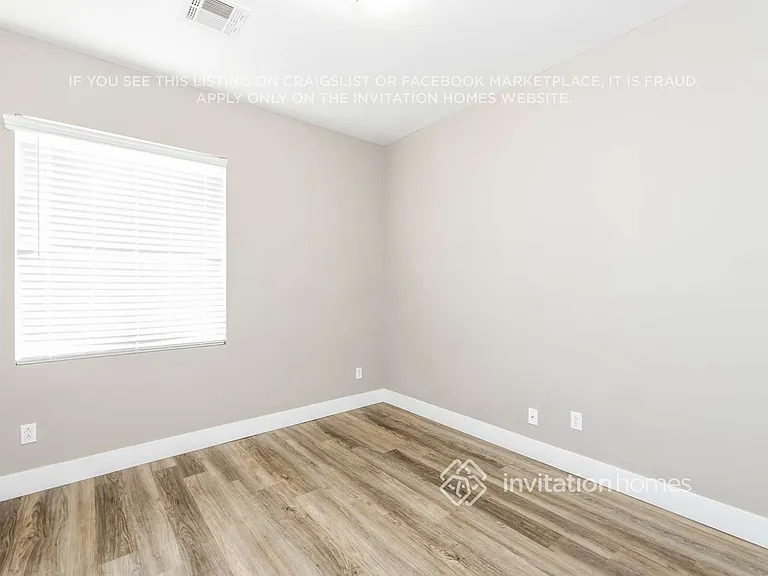 9113 Blue Raven Ave — Photo 14