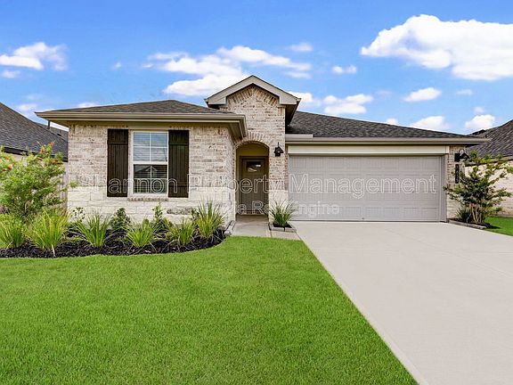 3rd image of 1635 Westway Dr