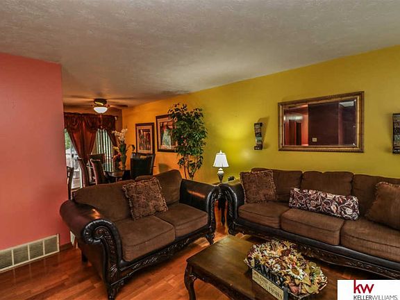 5th image of 2619 Geri Dr