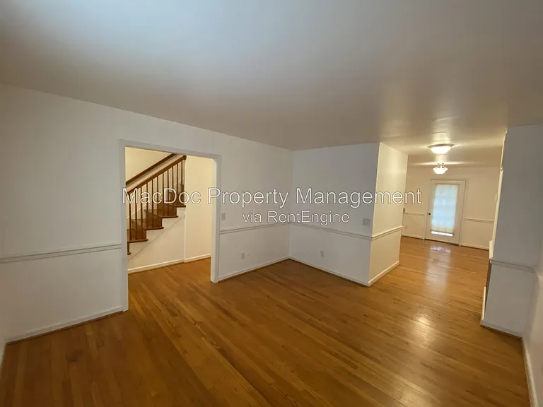 431 Ridgemore St — Photo 6