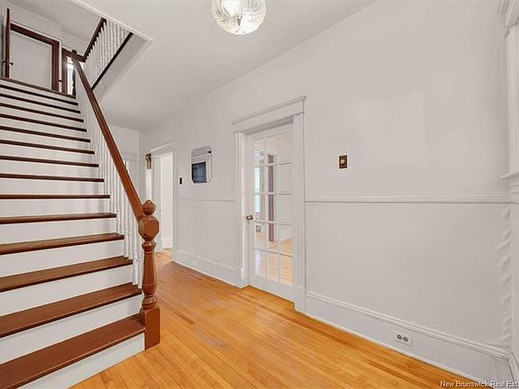 3rd image of 707 Manawagonish Rd #705