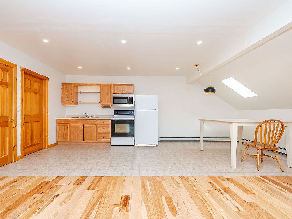 1st image of 345 Dry Hill Rd #2