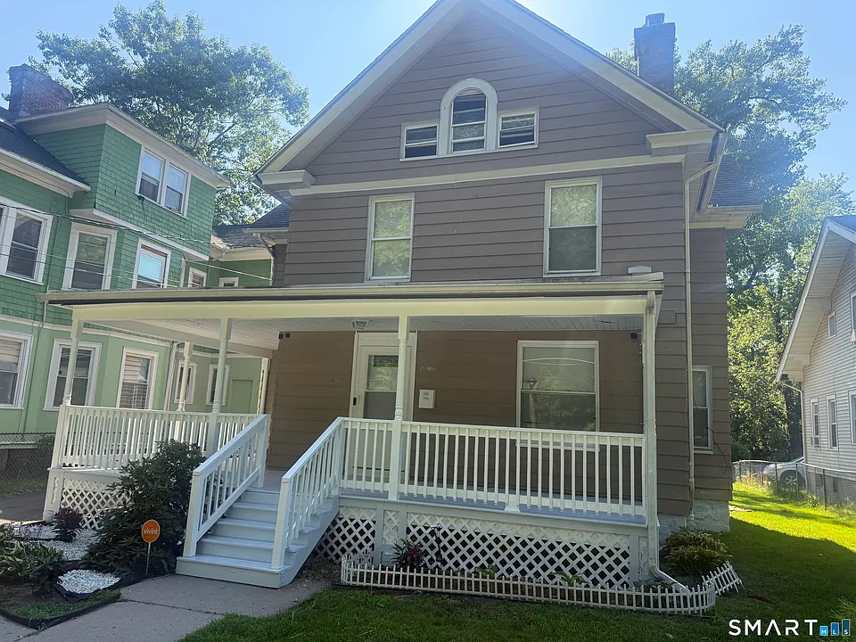 382 Vine St #6