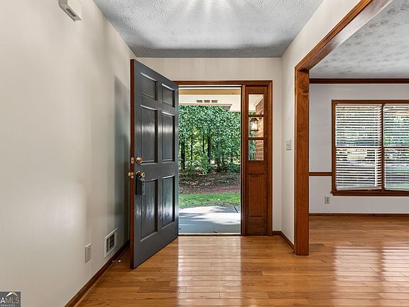 5th image of 131 Plantation Way