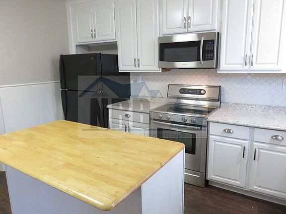 5th image of 1617 Division Ave APT 7