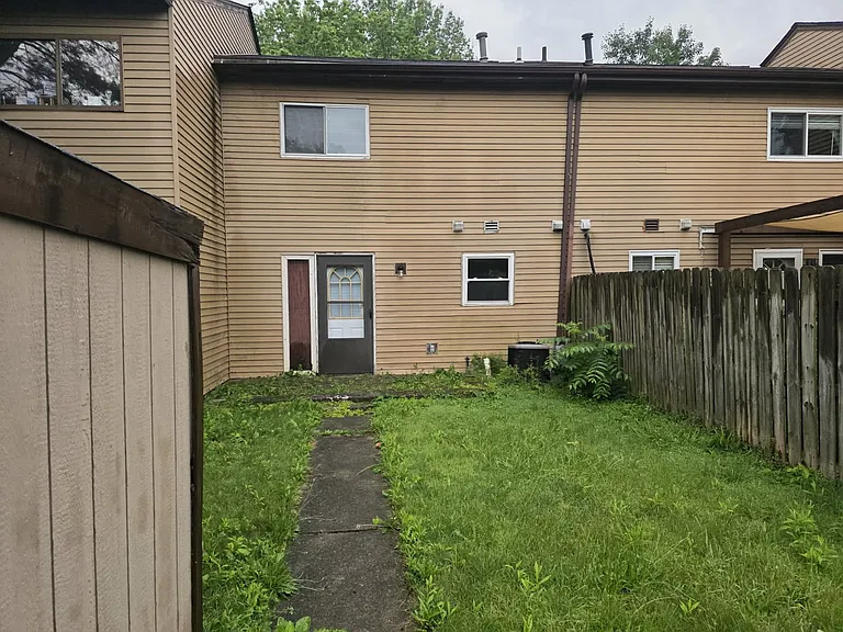 4794 Wendler Blvd — Photo 16