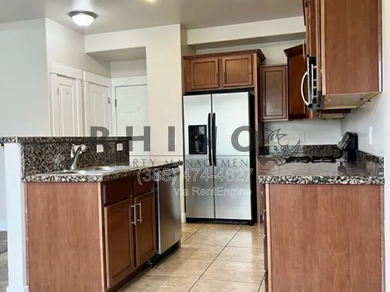 8974 S Quarry Stone Way — Photo 2