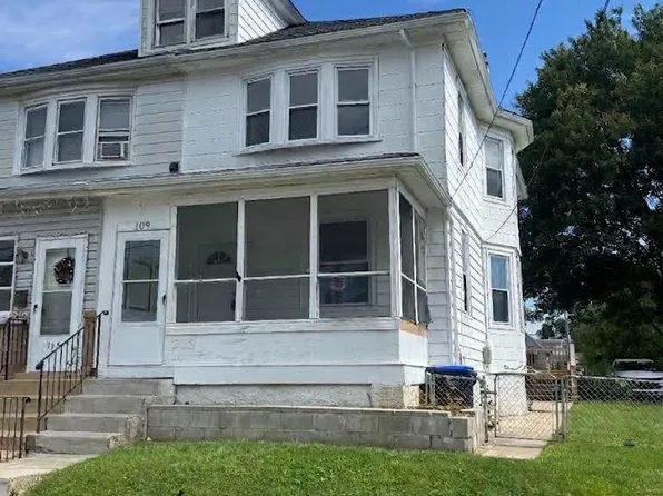 307 Taylor Ave, Upper Chichester, PA 19061
