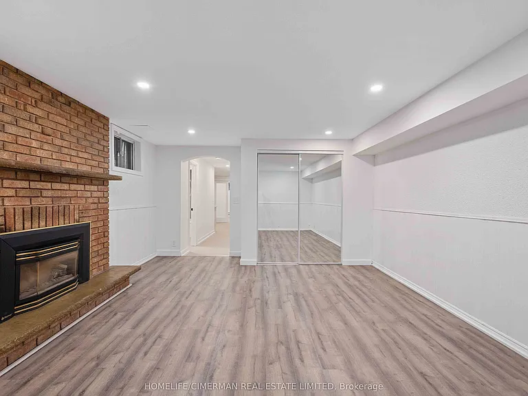 861 Ossington Ave #LOWER — Photo 5
