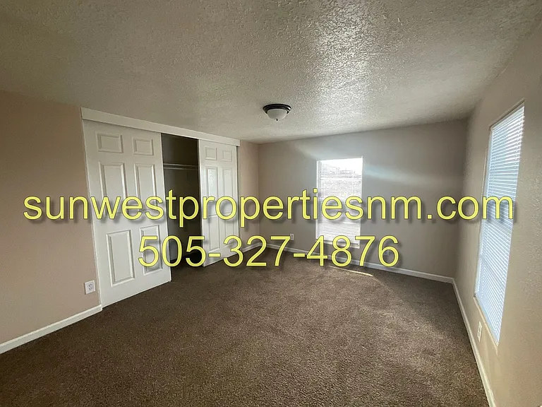 907 Sategna Ln — Photo 15