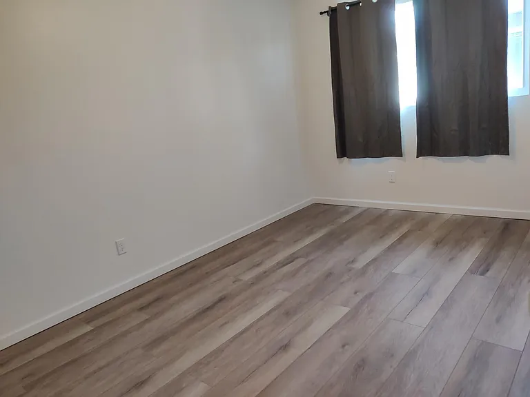 3270 Belmont Ave #3 — Photo 9