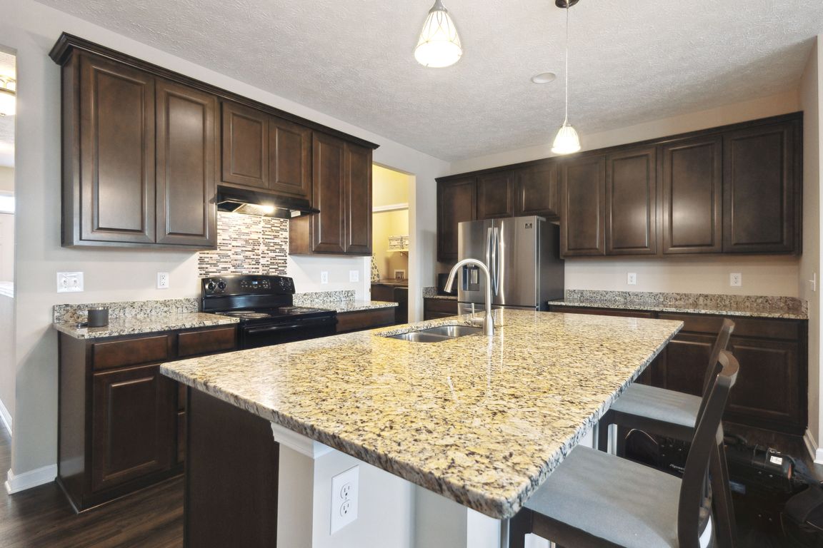 10323 Maryland St, Reminderville, OH 44202 MLS 5029535 Zillow