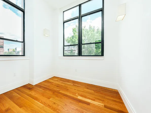 17 Monitor Street image 10 of 18