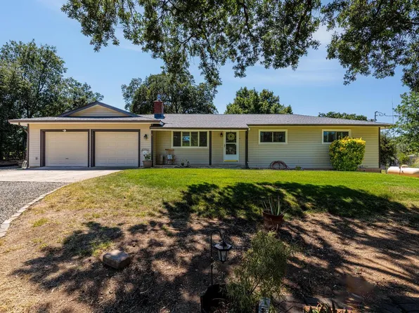3924 Happy Rd, Loomis, CA 95650