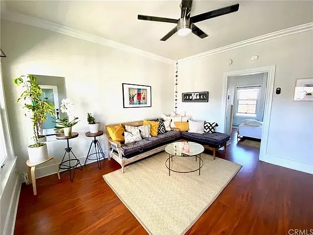 4125 S Figueroa St #407 — Photo 3