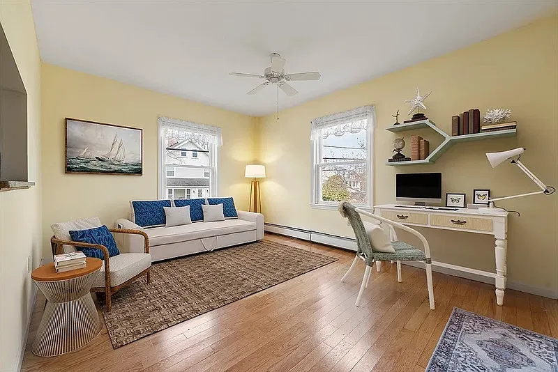 1 bed, 1.0 bath, 1089 sqft, $1,880 — Photo 3