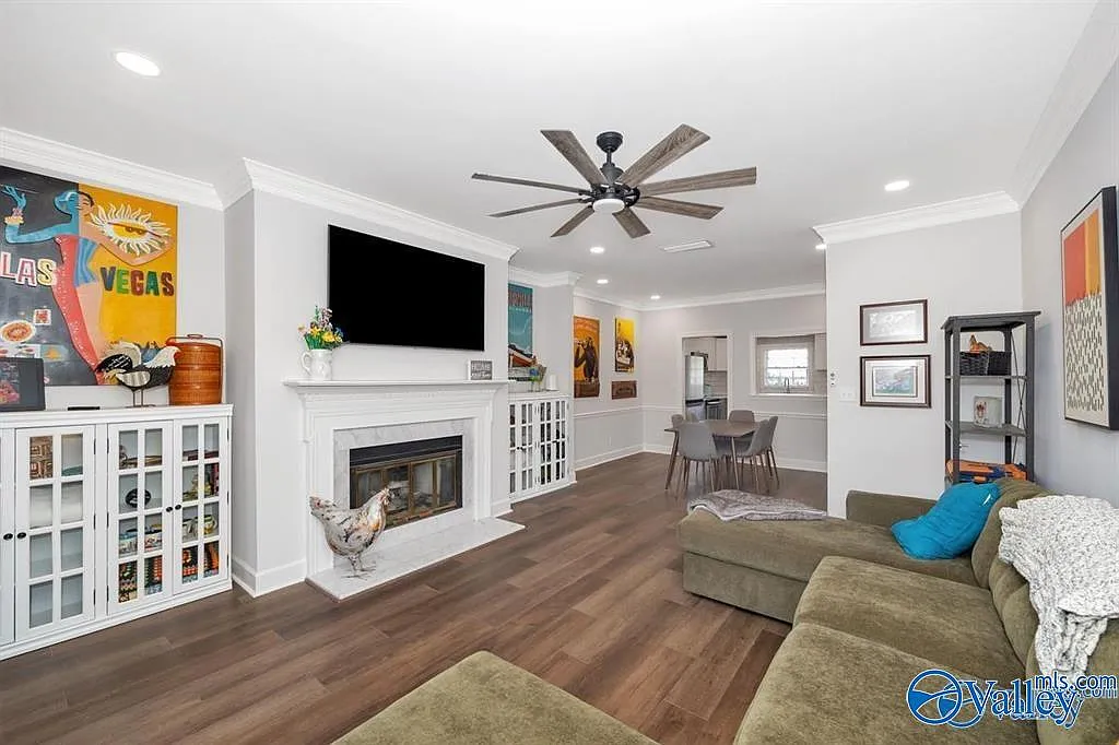 2 bed, 2.0 bath, 1260 sqft, $1,795 — Photo 1