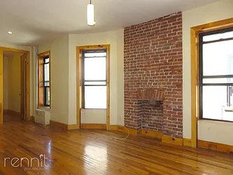 Rented by Rennit Inc.