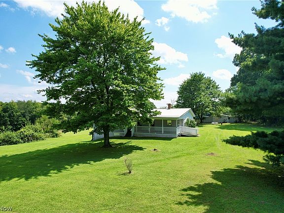 3rd image of 7176 Pearl Rd