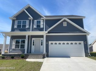 2208 Zircon Dr, Winterville, NC 28590